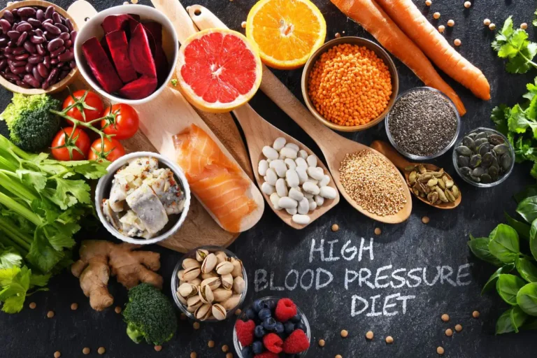 Foods that lower blood pressure — DASH diet produce including beets, leafy greens, and berries